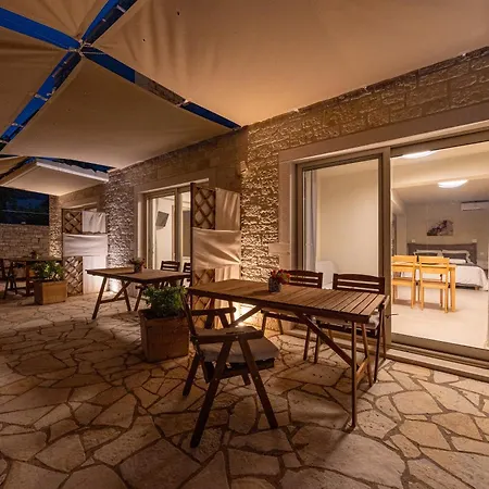 Casa Di Sebastian ガイオス