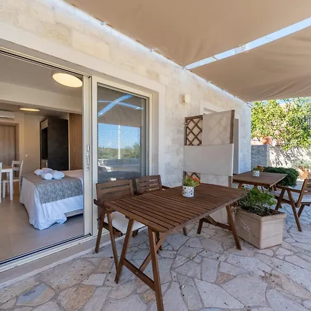 Casa Di Sebastian Daire Gaios